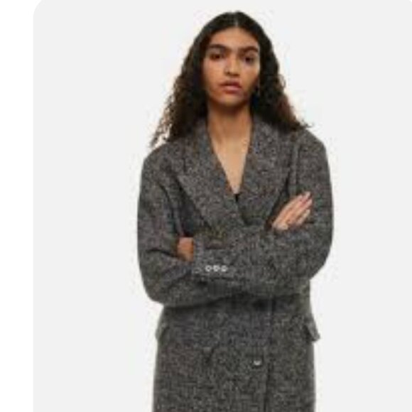 Aritzia Symphony Cashmere & Wool Coat - Picture 3 of 8